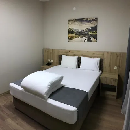 Savsat Koesk Otel